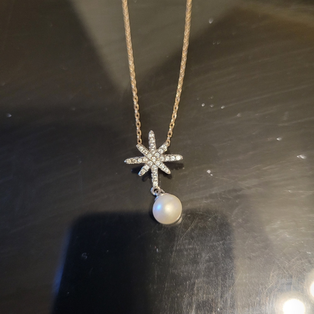2/$30 - Vantel Pearls Light Pearl Necklace (10)